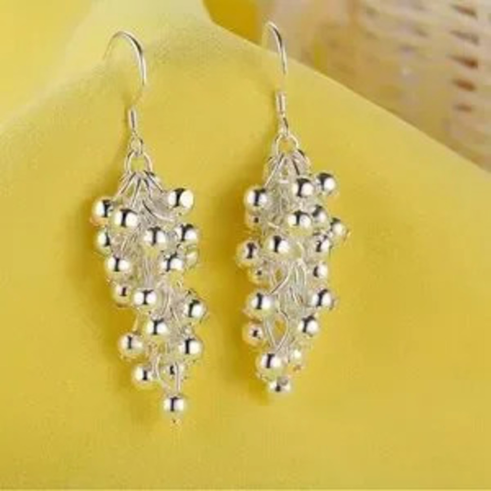Silver Creative grape beads drop earrings for Woman